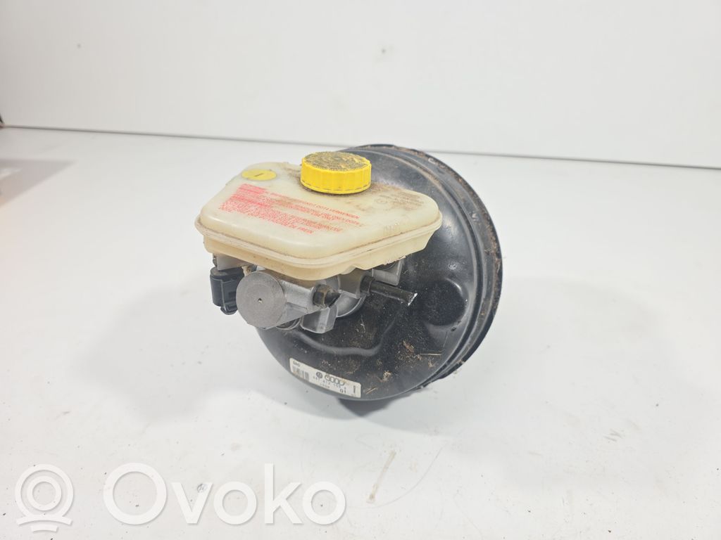 Audi A8 S8 D3 4E Brake booster 