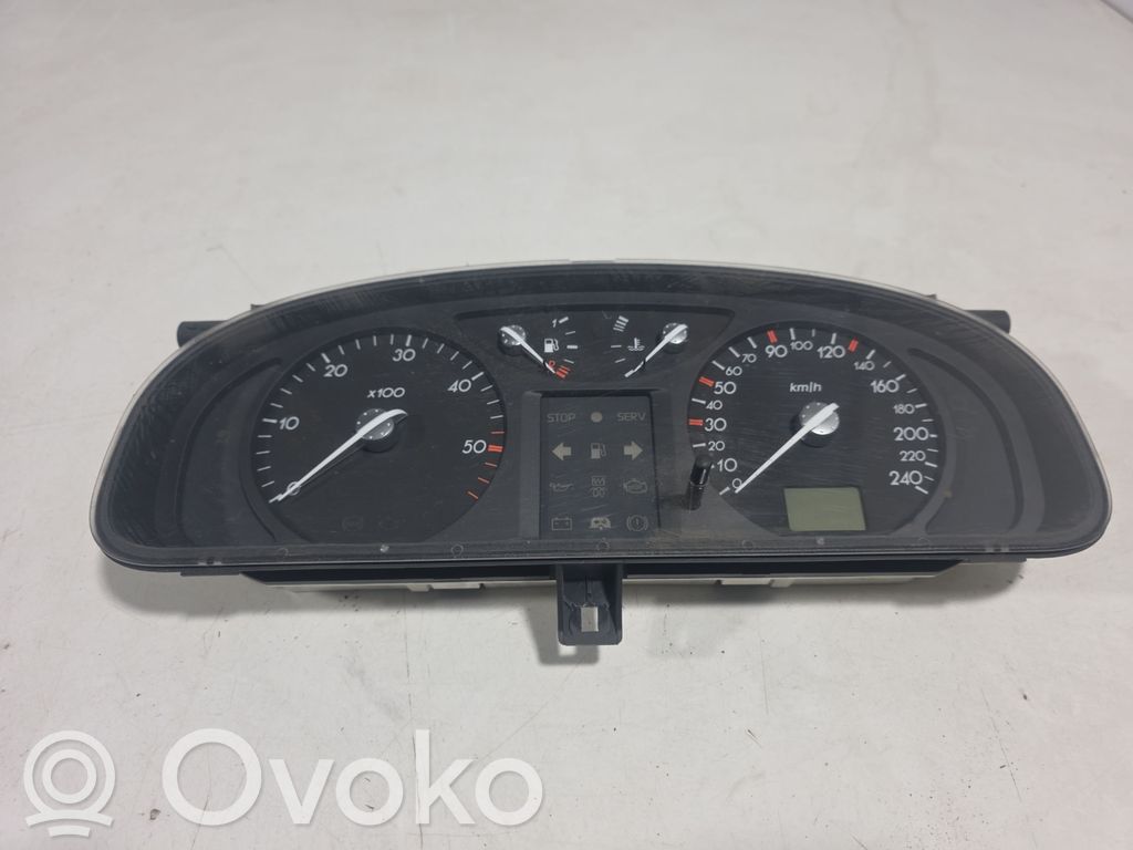 Renault Laguna II Speedometer (instrument cluster) 