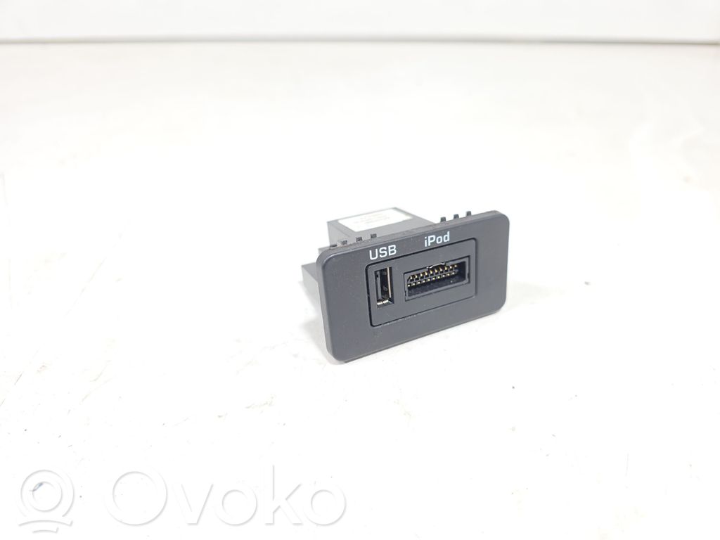 Land Rover Range Rover L322 Gniazdo iPod 