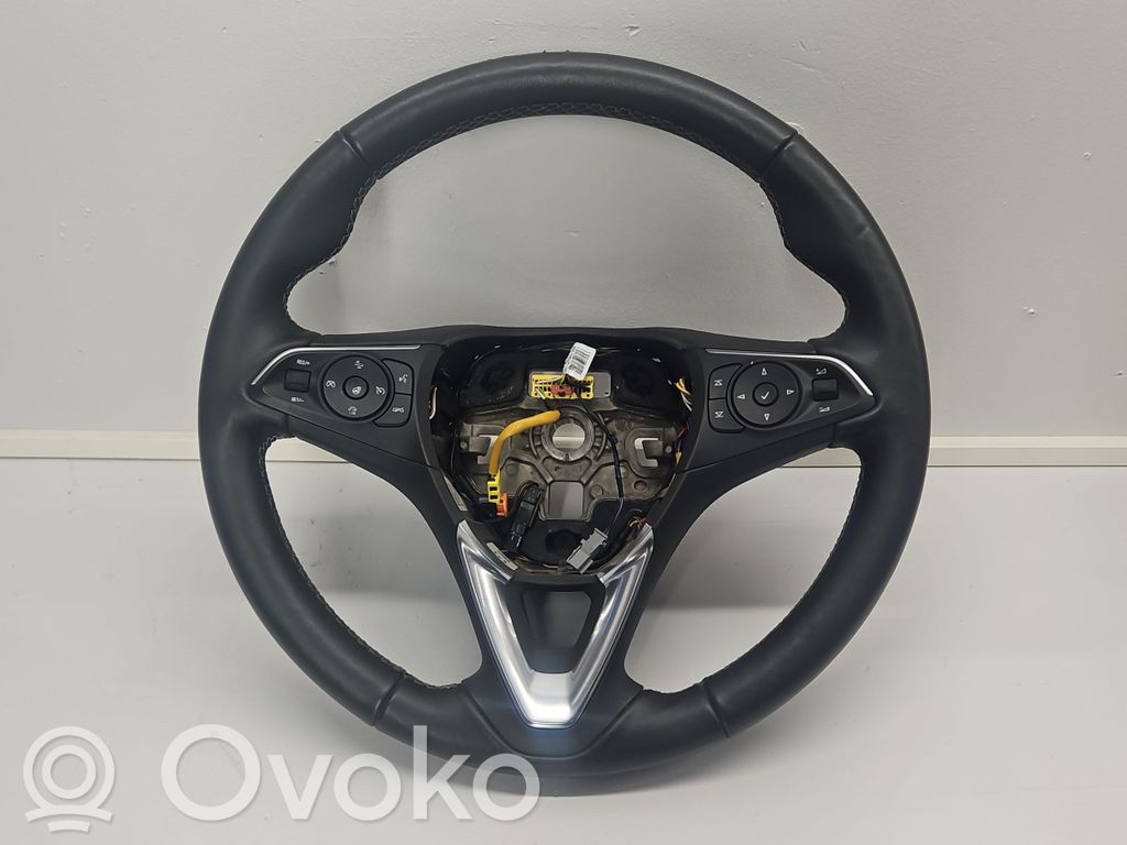 Ohjauspyörä   39096094