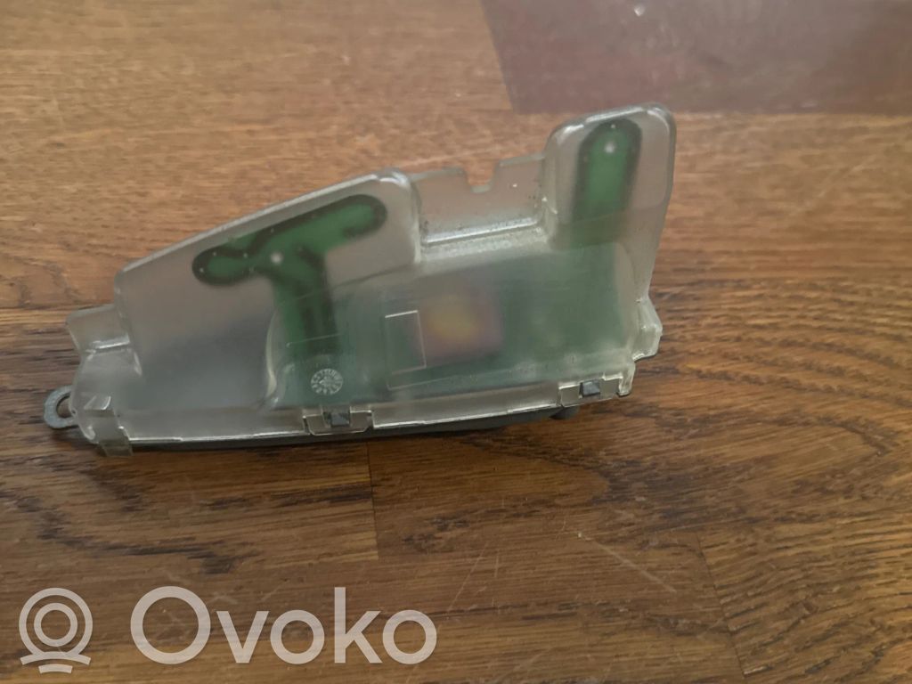 GPS Antenne   6957345