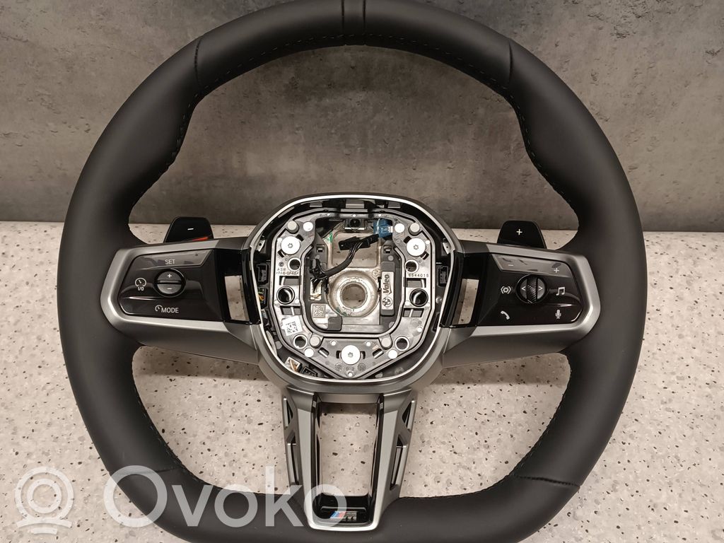 BMW 5 G60 G61 Volant 