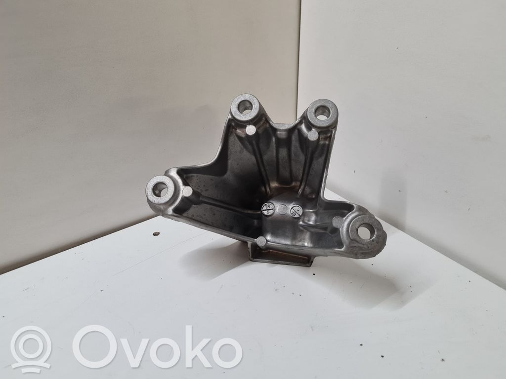 BMW 7 G11 G12 Suport motor 
