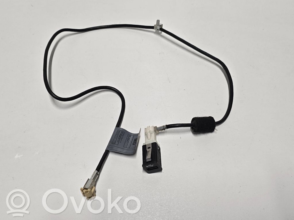 BMW X5 E70 Разъем USB 
