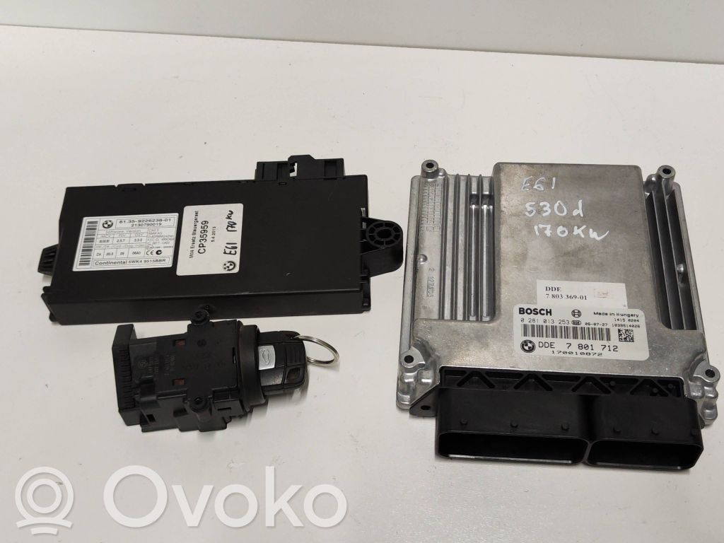 BMW 5 E60 E61 Engine control unit/module 