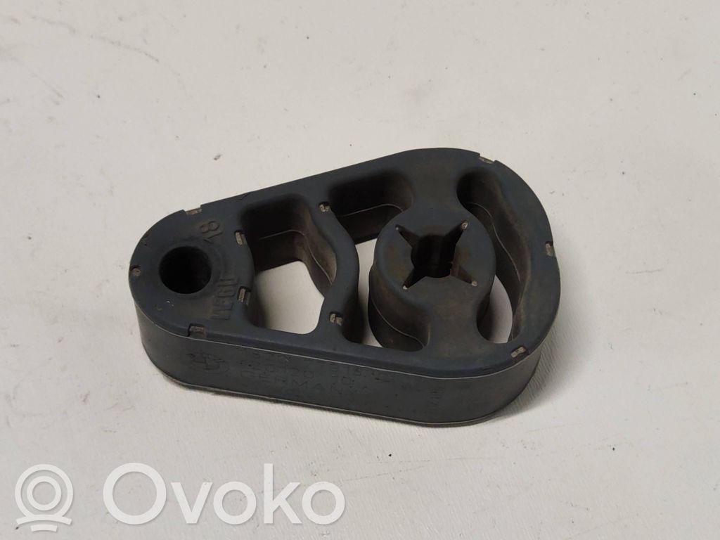 BMW X5 E70 Muffler mount bracket/holder 