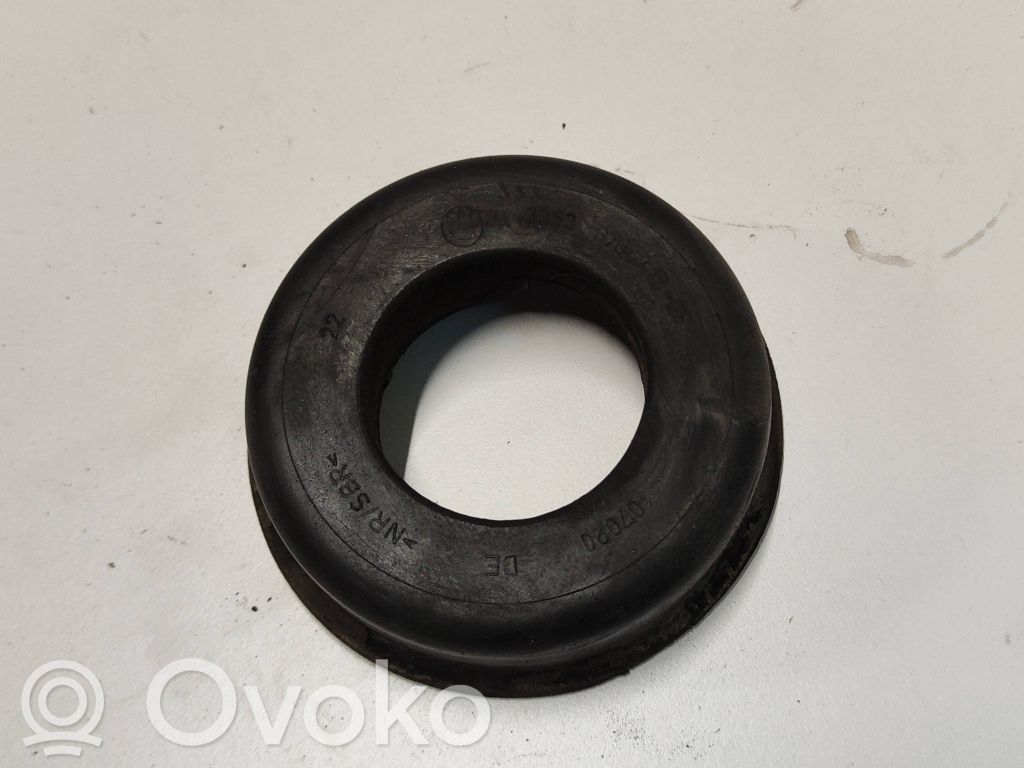 BMW 1 F20 F21 Rear coil spring rubber mount 