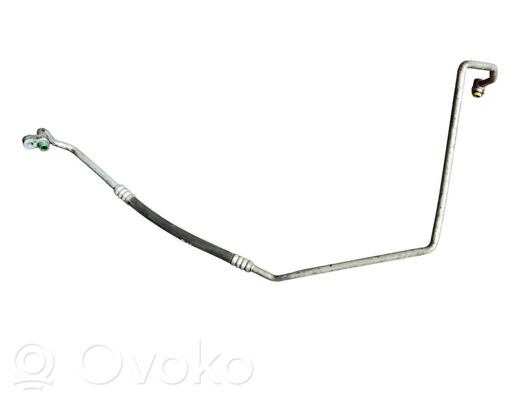 BMW 5 E60 E61 Ilmastointilaitteen putki (A/C) 