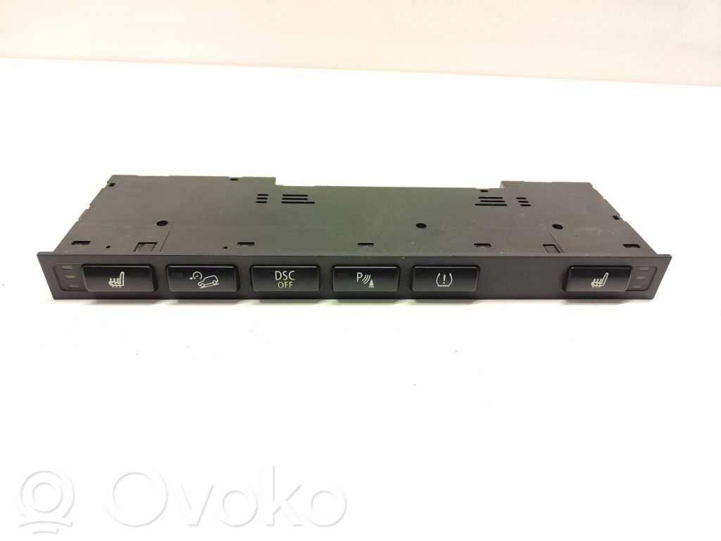 BMW X3 E83 Seat heating switch 