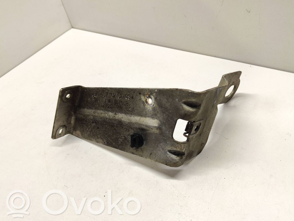 BMW X5 E70 Kita variklio skyriaus detalė 