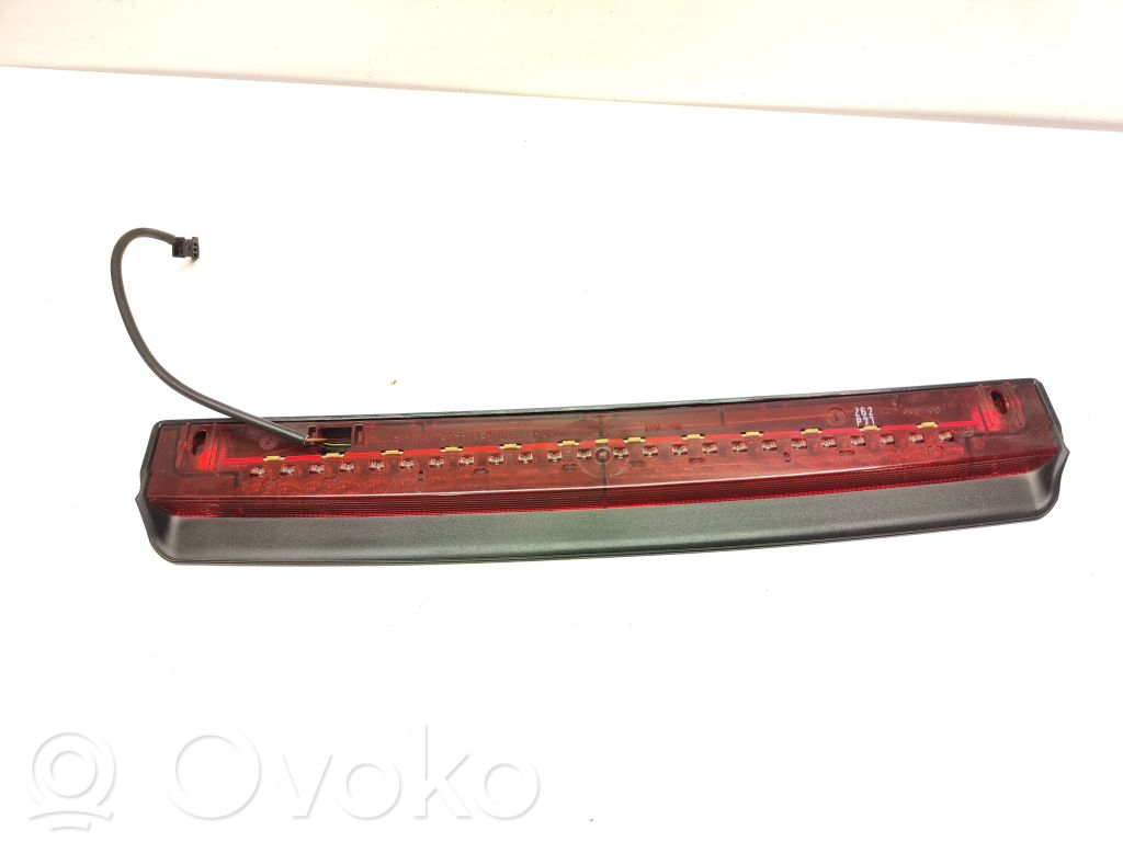 BMW 5 E39 Third/center stoplight 