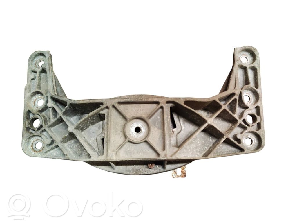 Gearbox mounting bracket   6761106,22316761106