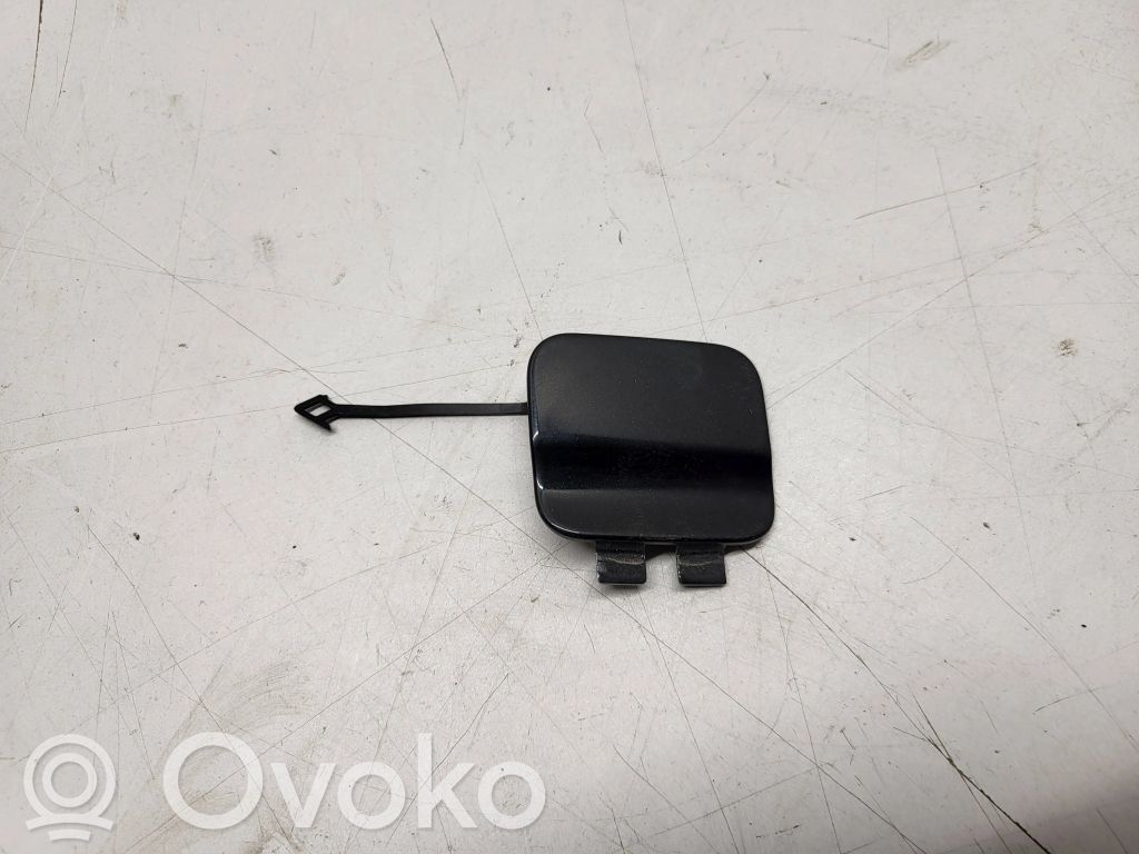 Audi A5 Takapuskurin hinaussilmukan suojakansi 