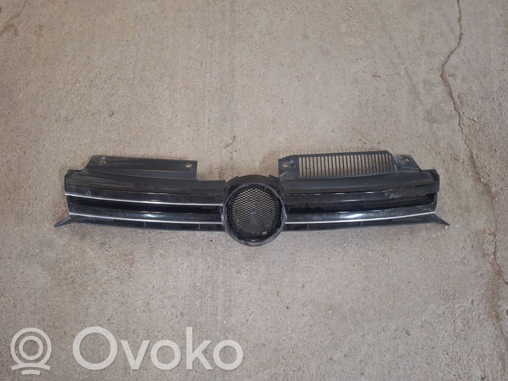 Volkswagen Golf VI Etusäleikkö 
