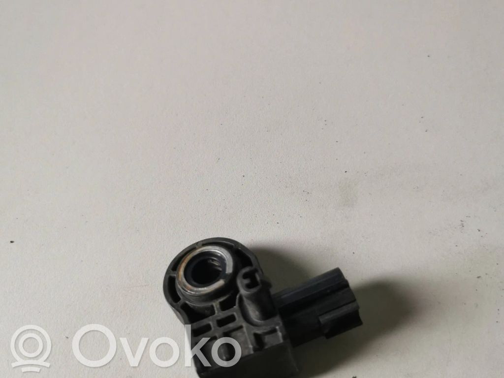 Volvo V40 Oro pagalvių smūgio daviklis 