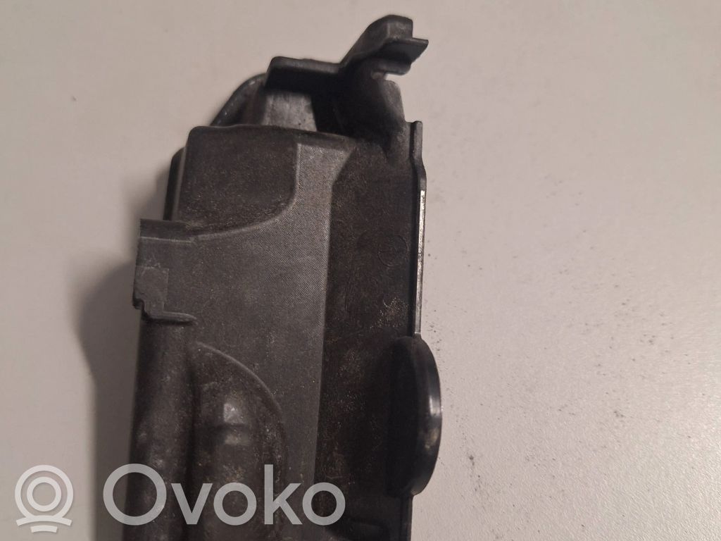 Volkswagen Golf VII Cita veida salona detaļa 