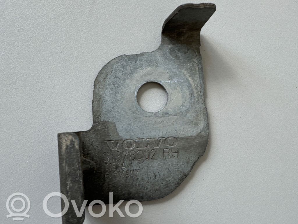 Volvo XC60 Radiator support slam panel bracket 
