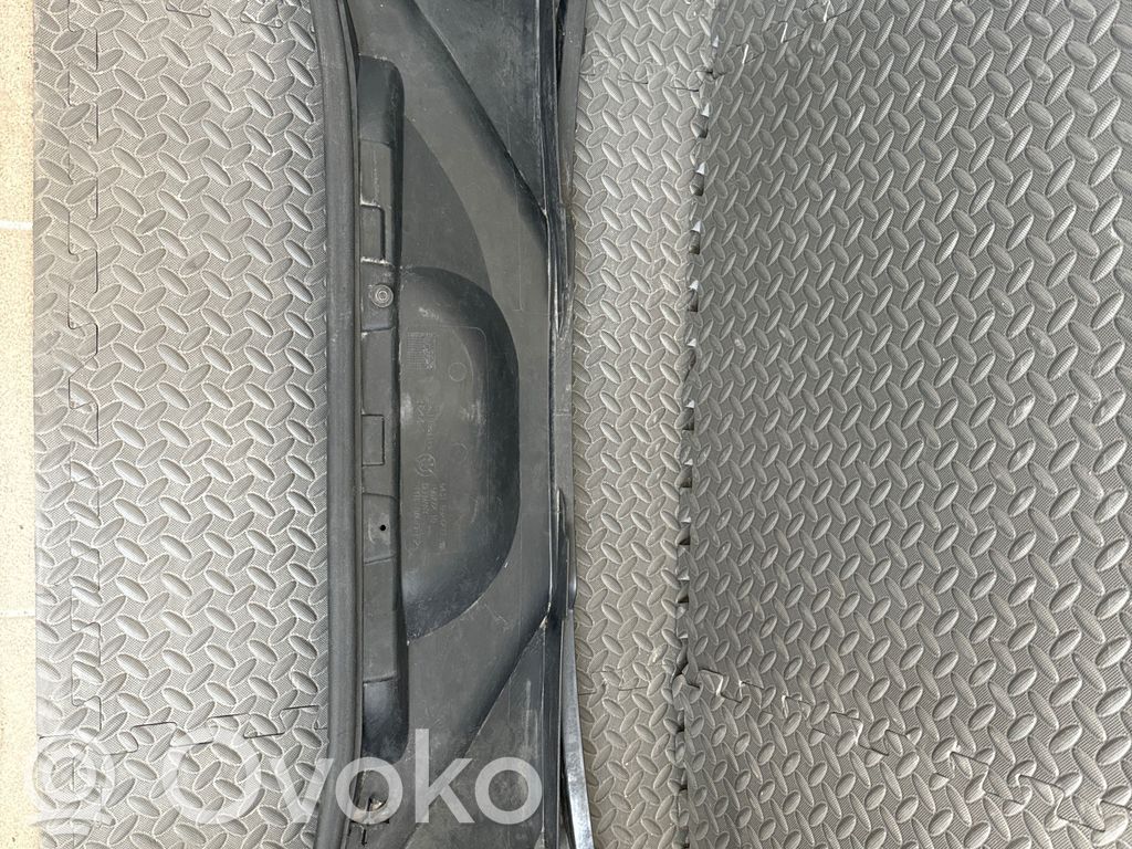 BMW 3 E90 E91 Oro mikrofiltro rėmas (dalis) 