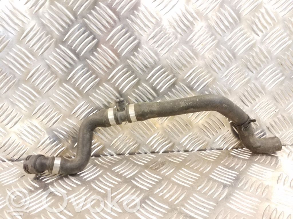 BMW X3 E83 Engine coolant pipe/hose 