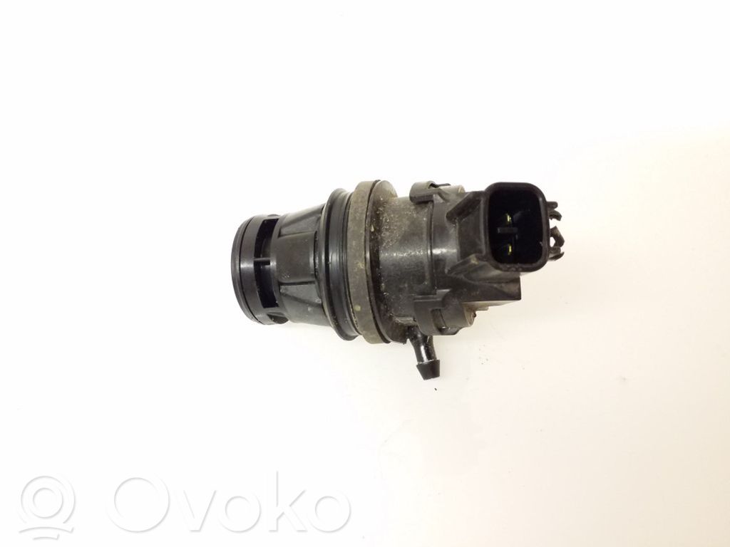 Windscreen/windshield washer pump   8603109120