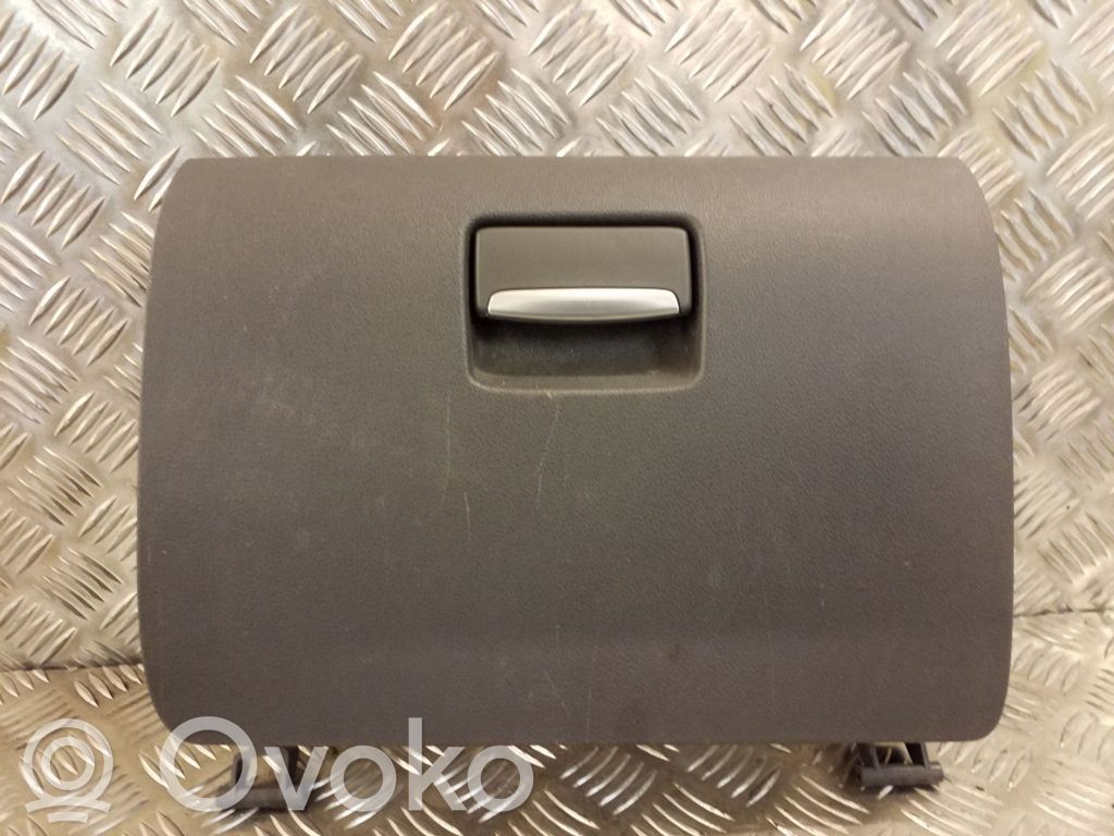 Deckel Klappe Handschuhfach