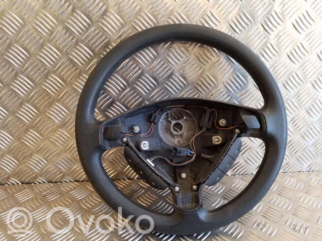 Opel Astra H Ohjauspyörä 