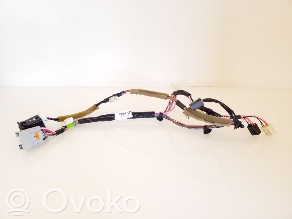 Mazda CX-7 Enchufe conector entrada auxiliar 
