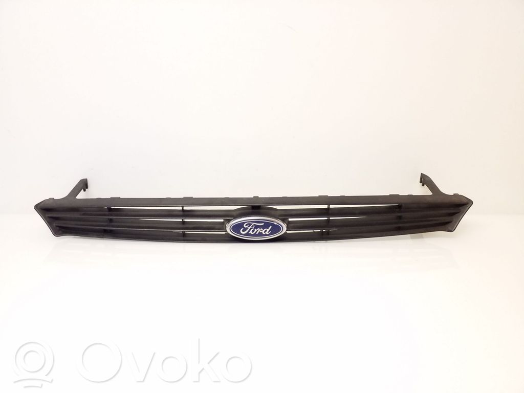 Ford Focus Front bumper lower grill 