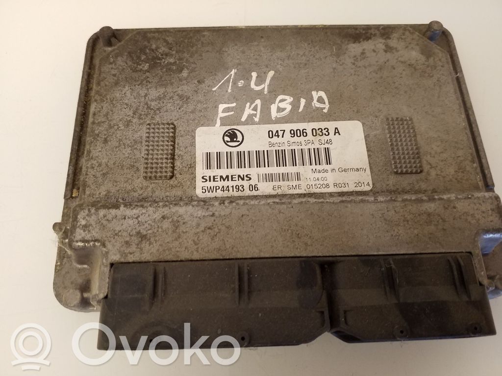 Skoda Fabia Mk1 (6Y) Engine control unit/module 