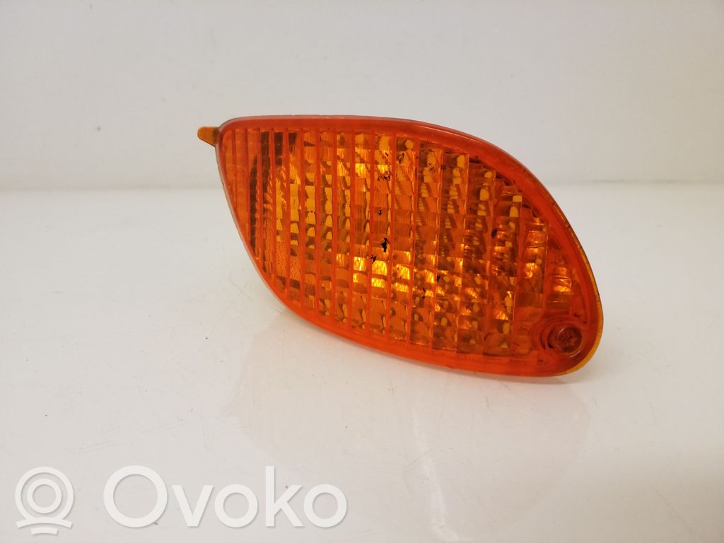 Ford Focus Front indicator light 