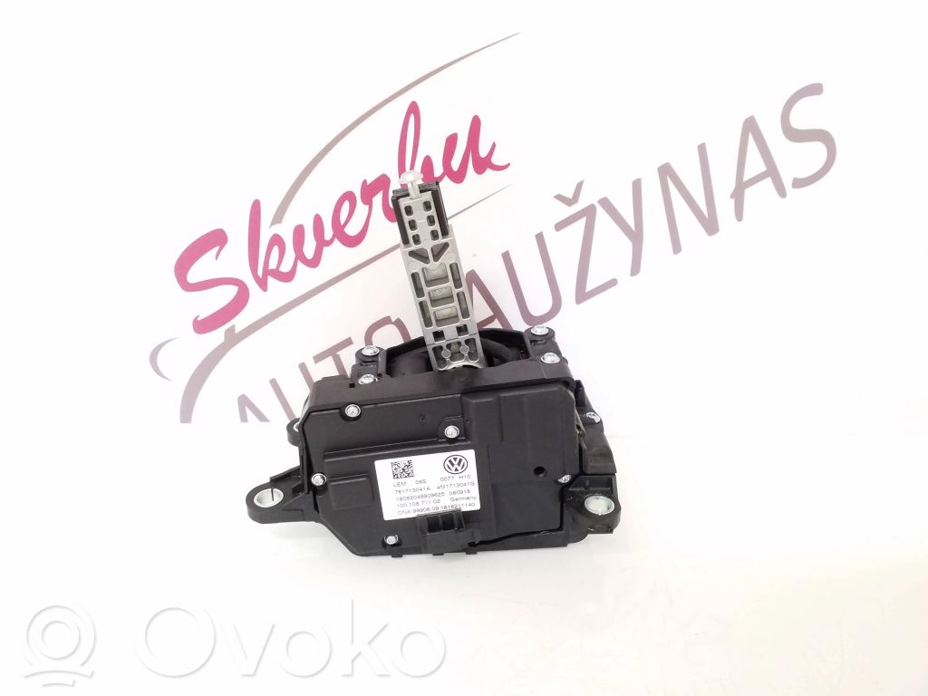 Volkswagen Touareg III Palanca/selector de cambios 