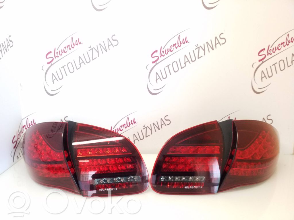 Porsche Cayenne (92A) Lampy tylne / Komplet 