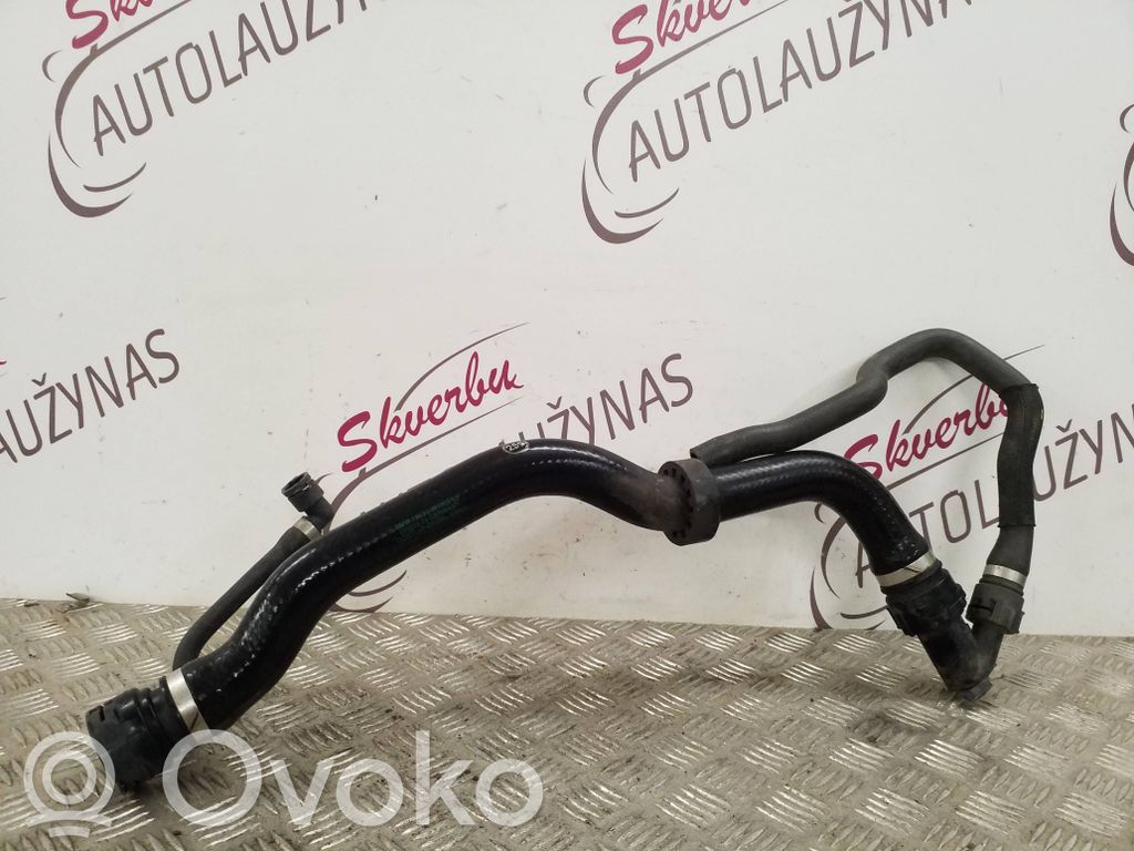 BMW 5 G30 G31 G38 Engine coolant pipe/hose 