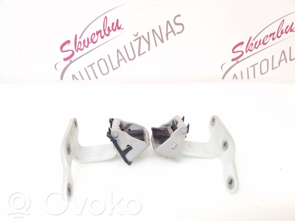 Porsche Cayenne (92A) Tailgate/trunk/boot hinge 