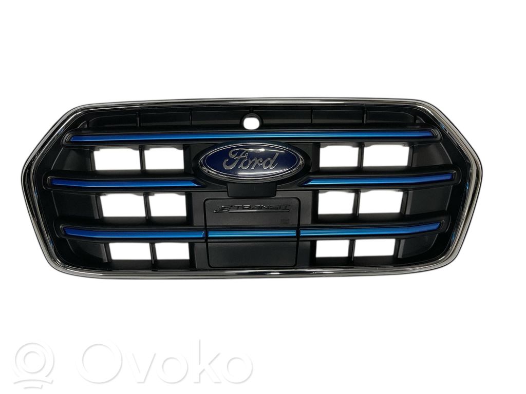 Grille de calandre avant   NK3117B968B,BK3117B968G
