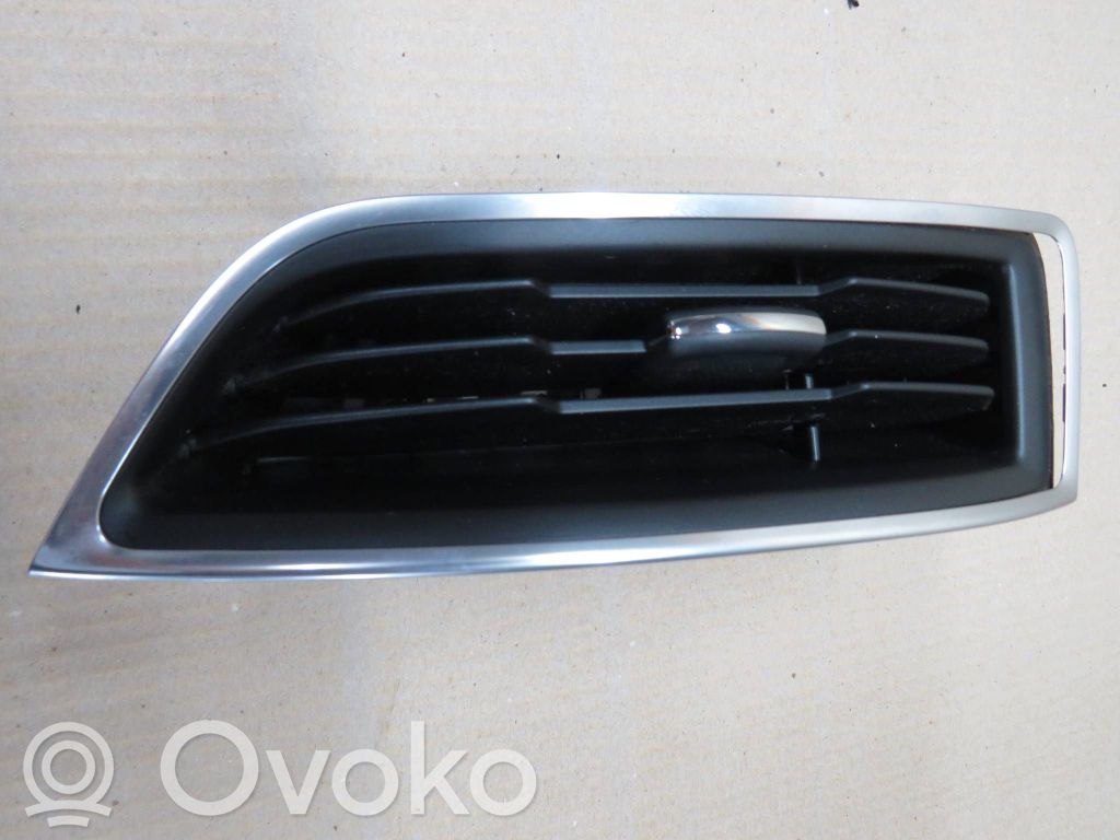 Ford S-MAX Боковая воздушная решётка 