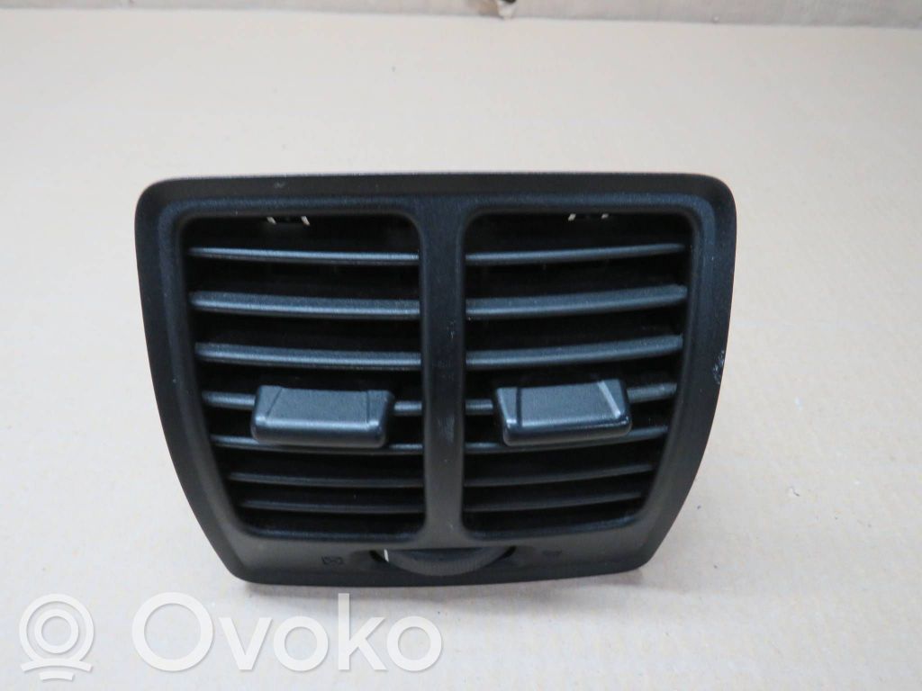 Ford Kuga II Rear air vent grill 