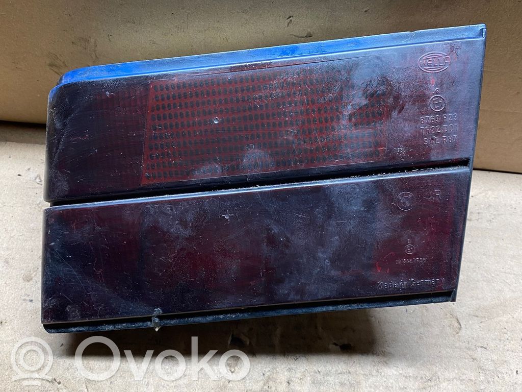 BMW 5 E34 Aizmugurējais lukturis pārsegā 