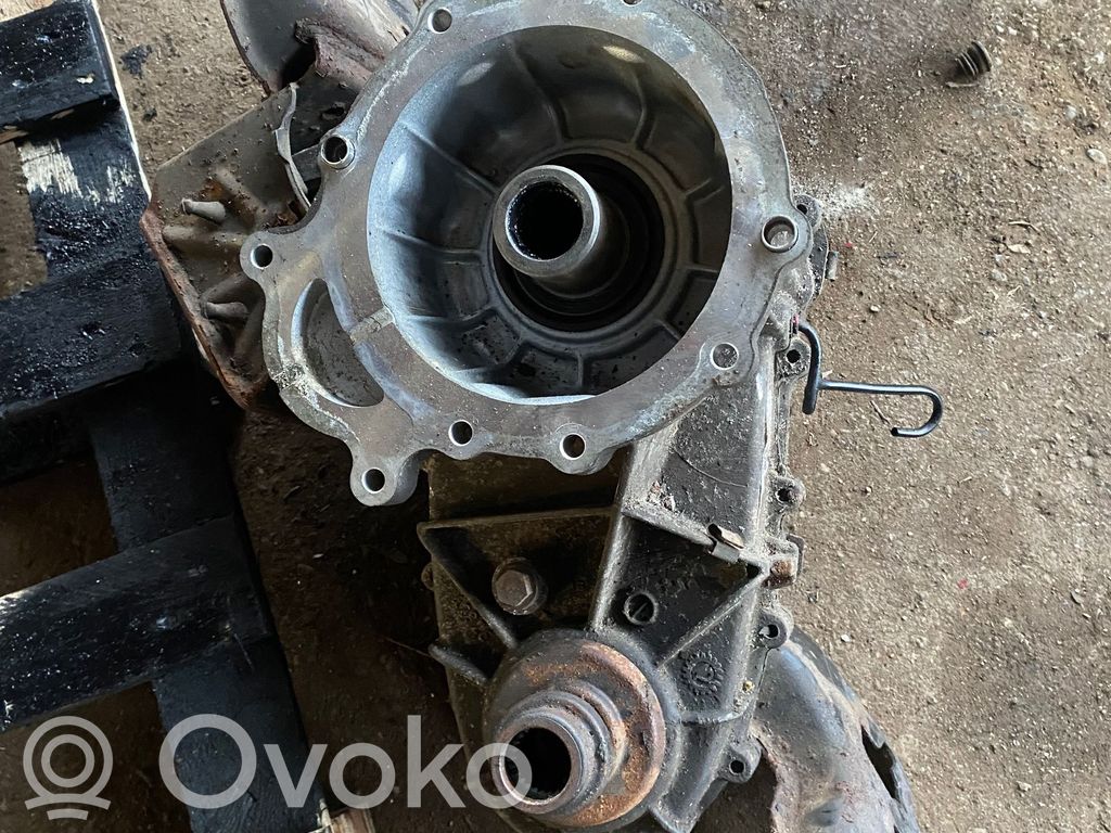 BMW X5 E53 Pārnesumkārbas reduktors / razdatka 