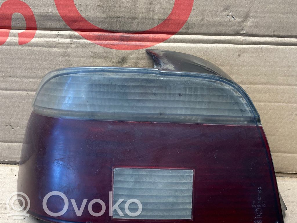 Rear/tail lights   110726