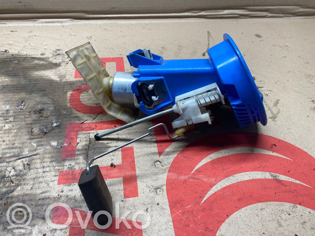 BMW 3 E36 Kraftstoffpumpe im Tank 