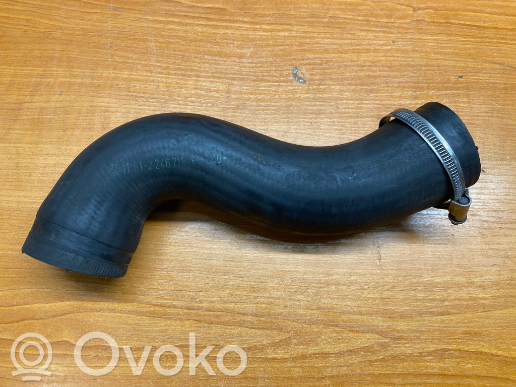 Intercooler hose/pipe   11612246718