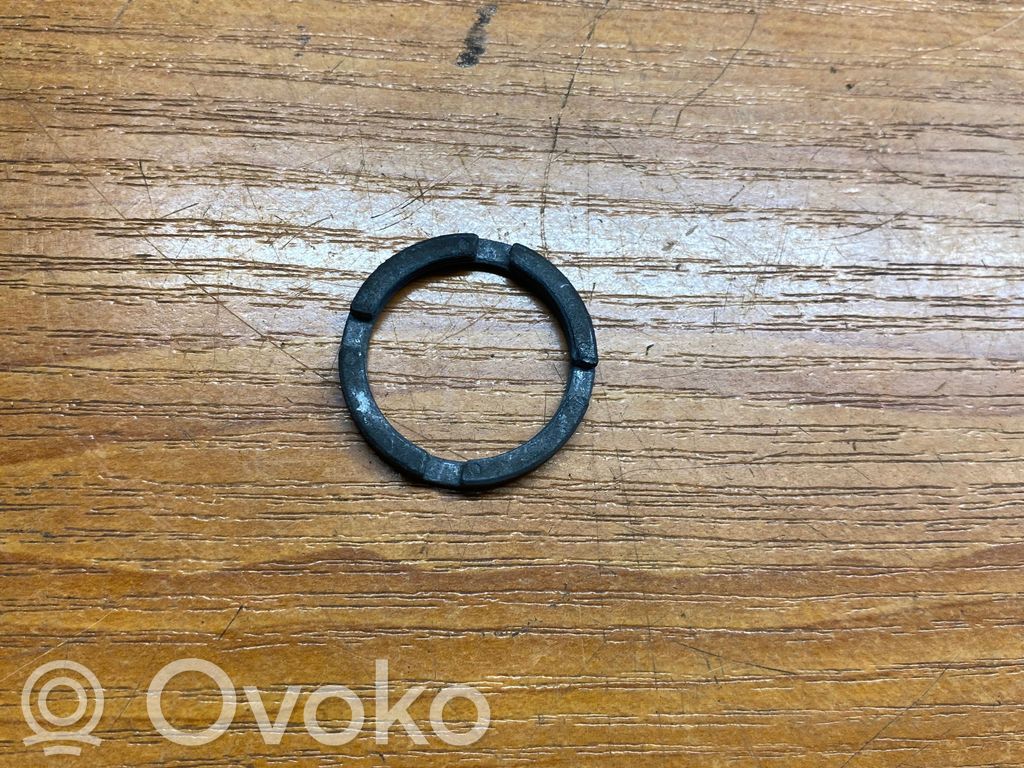 Loading door exterior handle/bracket