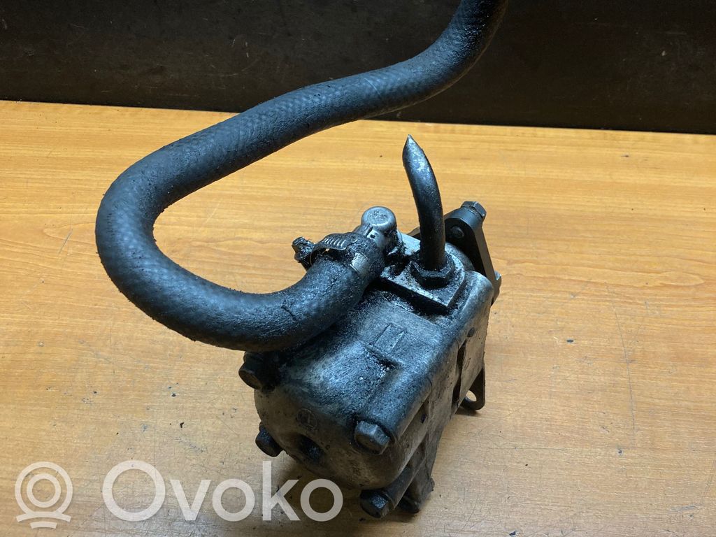 Servopumpe   7611040118