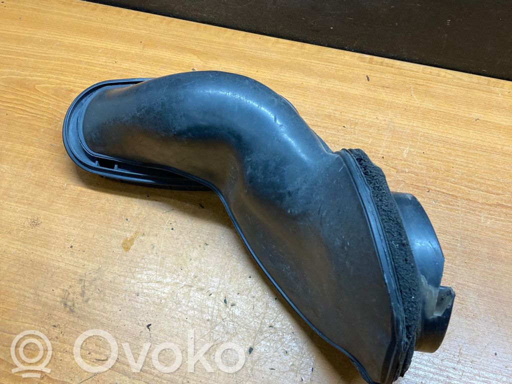 BMW 5 E39 Ilman mikrosuodatin, ilmakanavan osa 