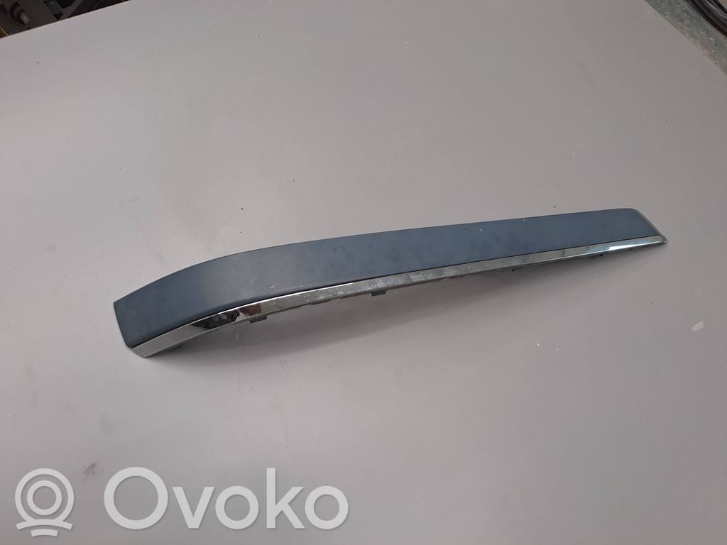 BMW 7 E65 E66 Listwa zderzaka przedniego 