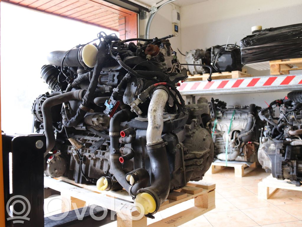 Engine   D5204T5,6908015,0945320