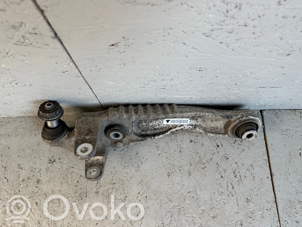 Land Rover Range Rover Velar Вилы 
