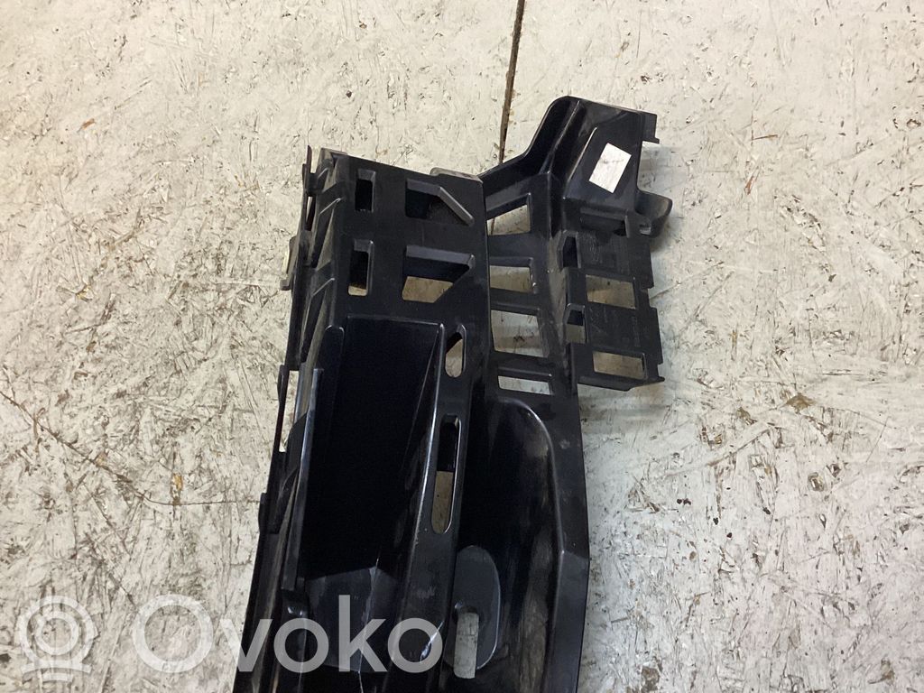 Porsche Macan (95B) Rear bumper mounting bracket 