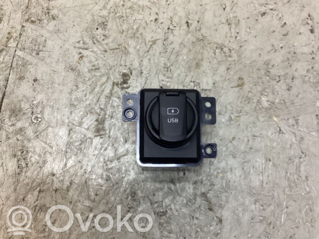 KIA Sportage Enchufe conector USB 